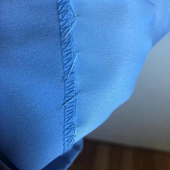 5/$25 
Izod  Ladies Golf Capris Light Blue 12 Tennis Golf Sports Lightweight - Picture 3 of 5